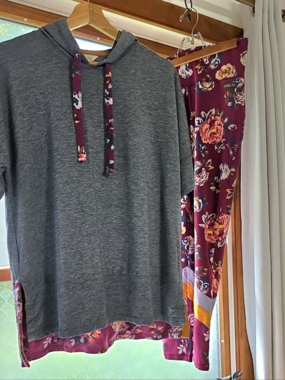 Matilda Jane "On The Agenda"Leggings, Matikda Jane Carpool Lane Sweatshirt Set